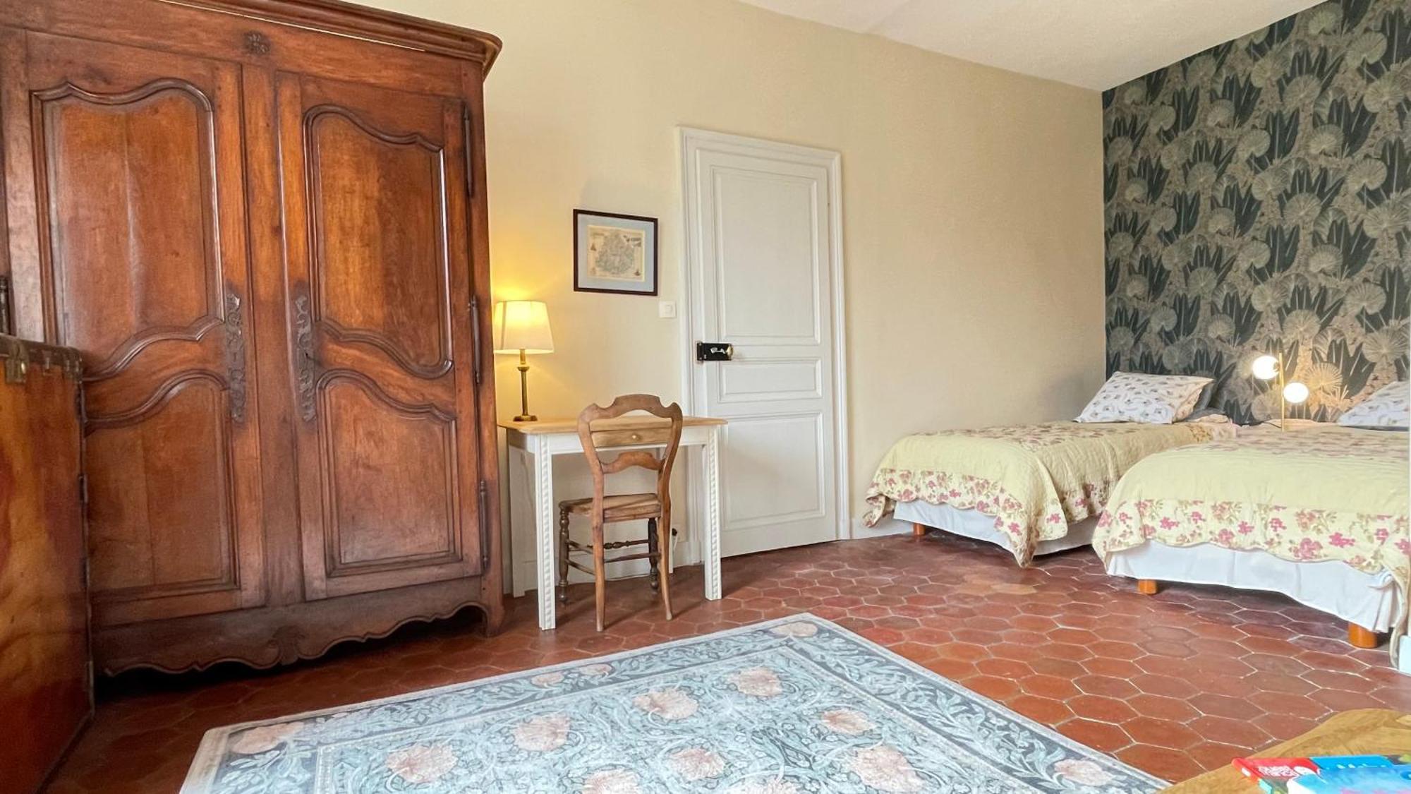 Le Clos De Paris Френе-сюр-Сарт Экстерьер фото
