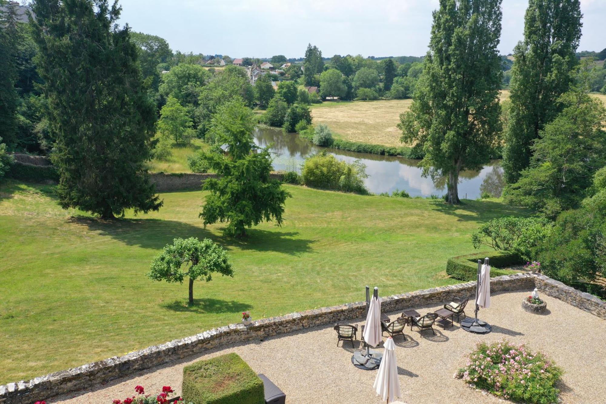 Le Clos De Paris Френе-сюр-Сарт Экстерьер фото