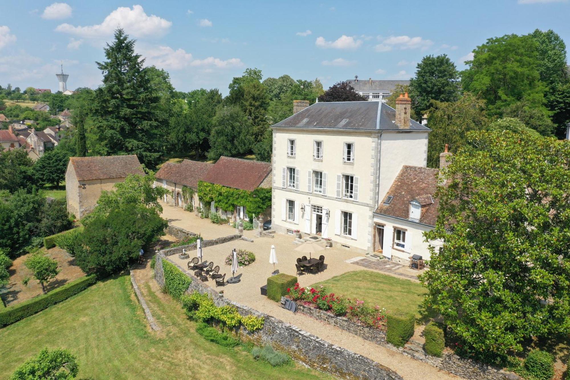 Le Clos De Paris Френе-сюр-Сарт Экстерьер фото