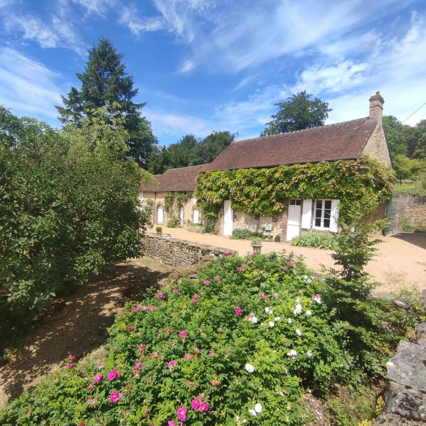Le Clos De Paris Френе-сюр-Сарт Экстерьер фото
