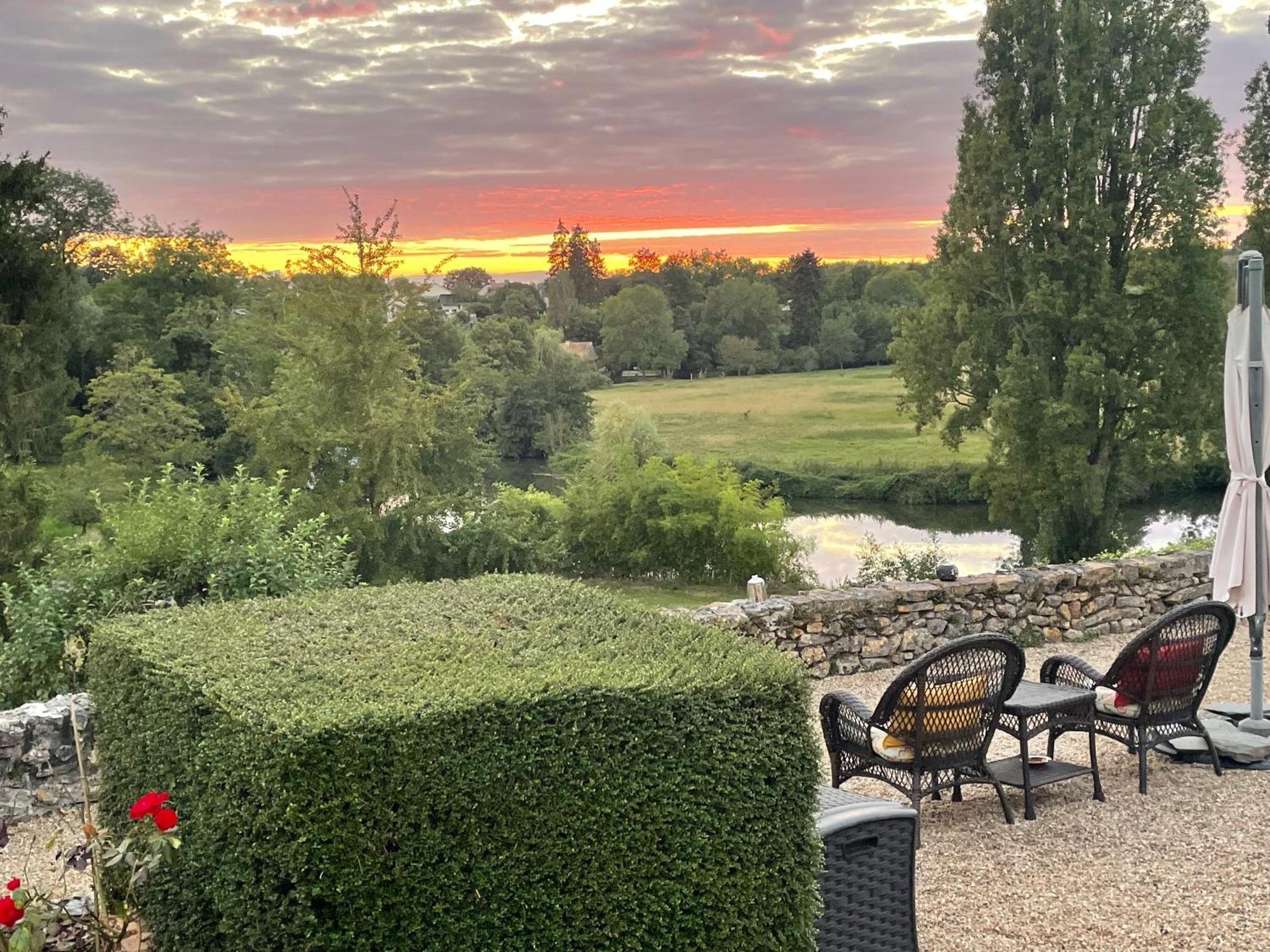 Le Clos De Paris Френе-сюр-Сарт Экстерьер фото